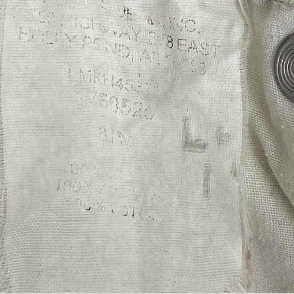 Lee Lower on the Waist Shorts Sz Large 100% Cotton Cream Walking / Golf Length - Picture 6 of 12